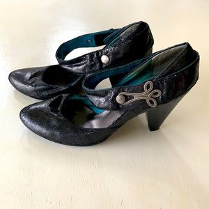 Dolls Mary Jane black heels